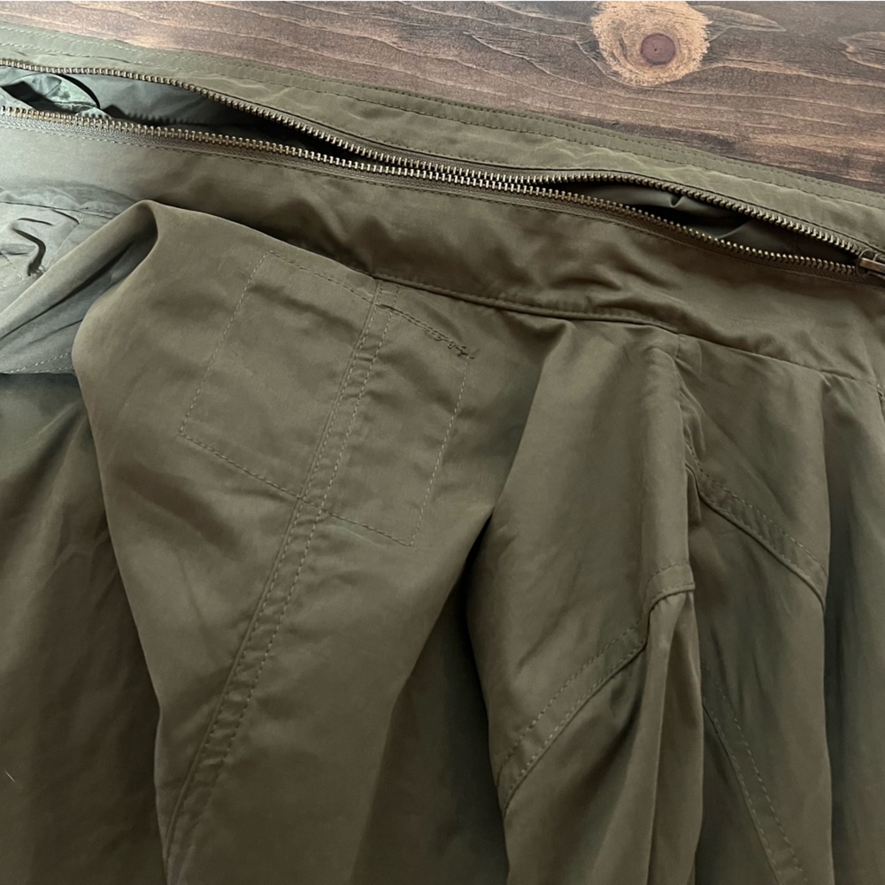 Mossimo Supply Co. longline lightweight jacket, olive/gold hardware, medium - Picture 9 of 14